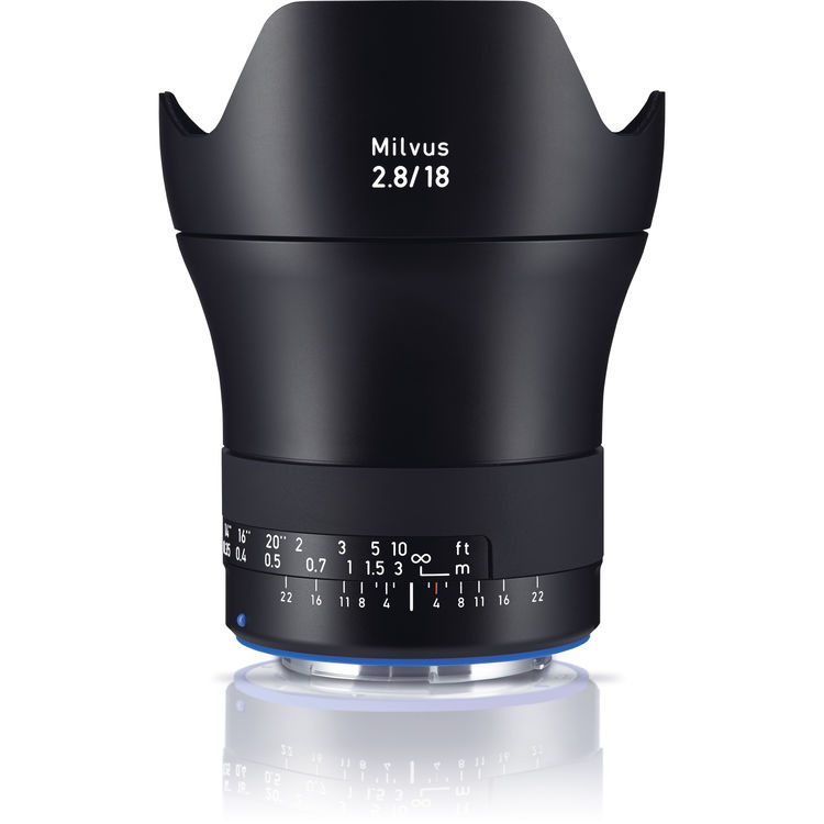 Zeiss Milvus Distagon T* 18mm f/2.8