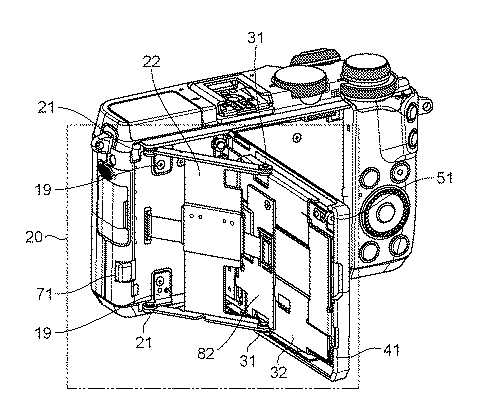 Future Canon Mirrorless Cameras May Have A New Kind Of Flip Screen, Patent Application Suggests