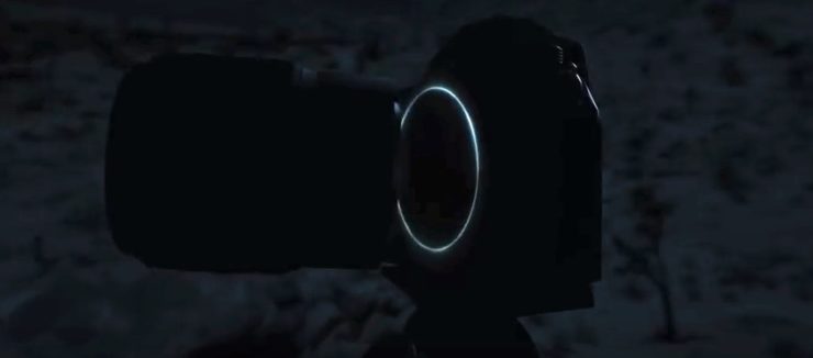 full frame mirrorless camera