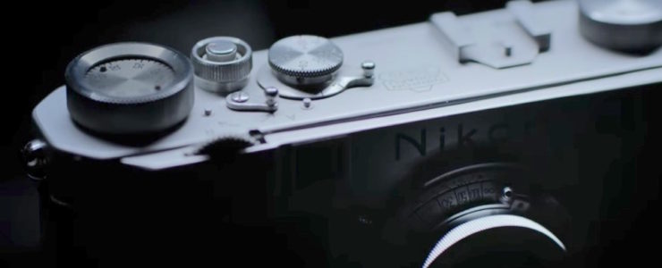 full frame mirrorless camera