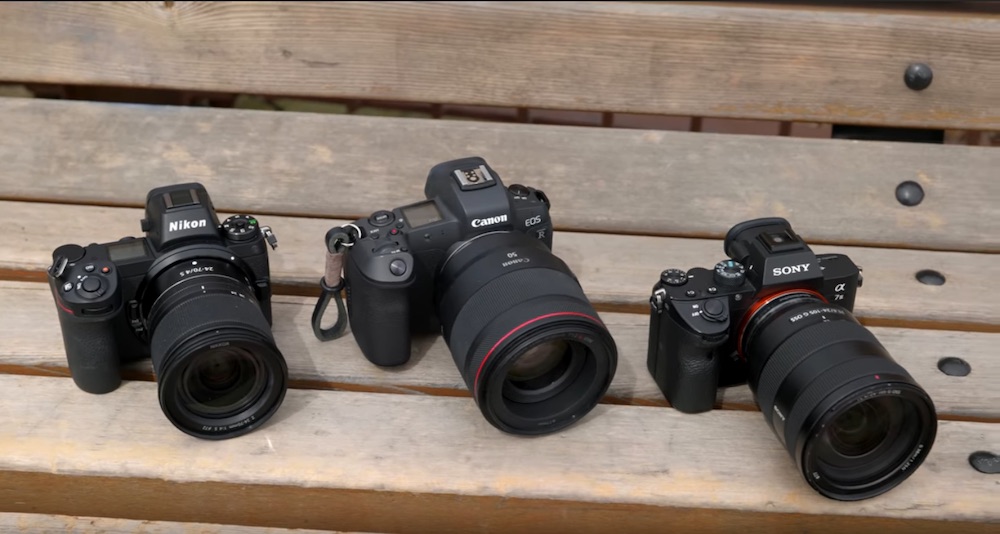 compare nikon z6 and sony a7iii