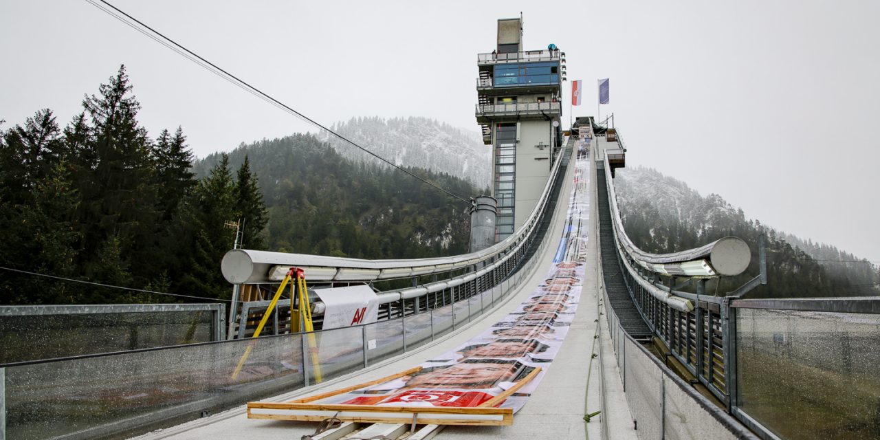 Canon Enters Guinness World Records By Printing World's Longest Digital