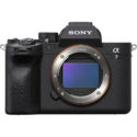 Sony a7 IV vs Canon EOS R6 Review – Which One Better For Wedding And Portrait?