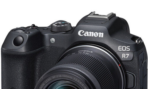 canon eos r7 review